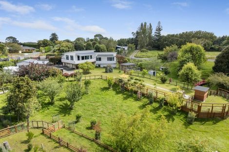 Photo of property in 19 Grande View Terrace, Ohau, Levin, 5570