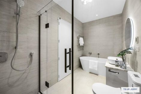 Photo of property in 37 Maungakaraka Road, Karaka, 2580