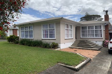 Photo of property in 24 Vanguard Road, Kelston, Auckland, 0602