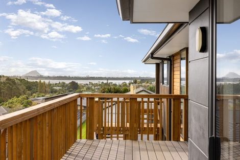 Photo of property in 6 Greenvale Place, Welcome Bay, Tauranga, 3112