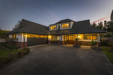 Photo of property in 116 Pacific Drive, Fitzherbert, Palmerston North, 4410