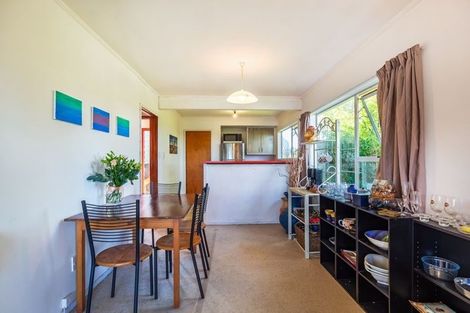 Photo of property in 27 Glen Vista Place, Bayview, Auckland, 0629
