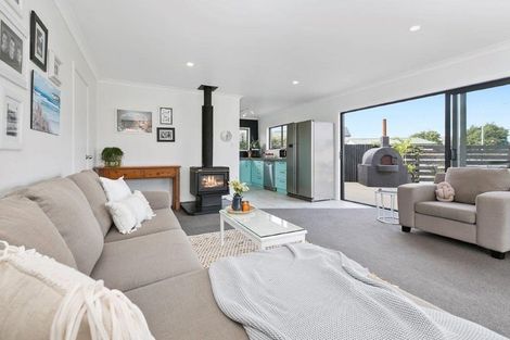 Photo of property in 159 Dickson Road, Papamoa Beach, Papamoa, 3118