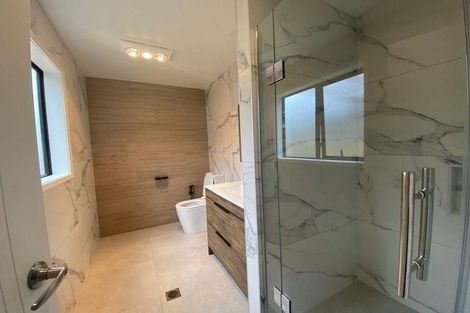 Photo of property in 35 Johns Creek Crescent, Silverdale, 0932