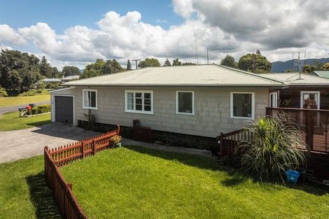 Photo of property in 18 Church Street, Katikati, 3129