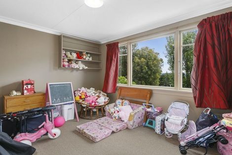 Photo of property in 27 Church Hill Road, Green Island, Dunedin, 9018