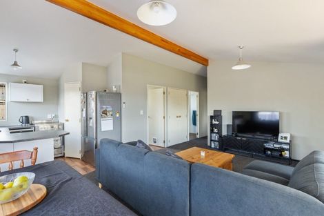 Photo of property in 16a Maire Street, Inglewood, 4330