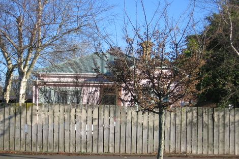 Photo of property in 92 Rifle Range Road, Dinsdale, Hamilton, 3204