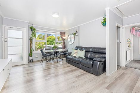 Photo of property in 5/119 Seabrook Avenue, New Lynn, Auckland, 0600