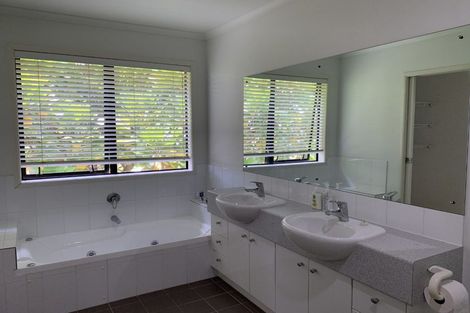 Photo of property in 1 Trimaran Drive, Gulf Harbour, Whangaparaoa, 0930