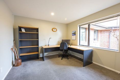 Photo of property in 14 Dunmurry Place, Casebrook, Christchurch, 8051