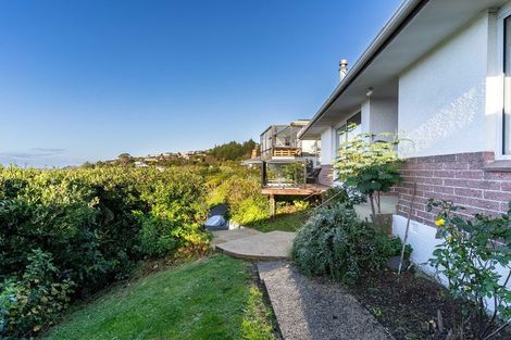 Photo of property in 14 Seaview Terrace, Kew, Dunedin, 9012