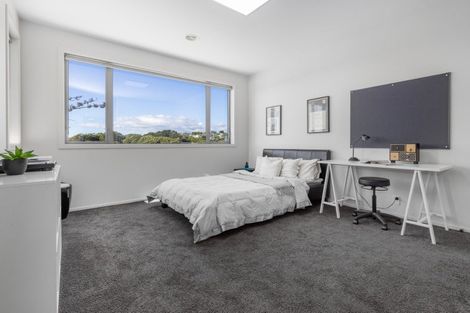 Photo of property in 22 Milford Street, Aotea, Porirua, 5024