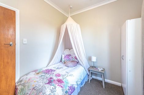 Photo of property in 48 Kent Road, Saint Johns Hill, Whanganui, 4501
