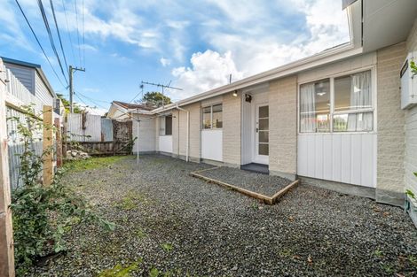 Photo of property in 2/528 Fergusson Drive, Trentham, Upper Hutt, 5018