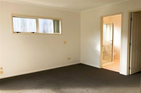 Photo of property in 48 San Marino Drive West, Henderson, Auckland, 0612