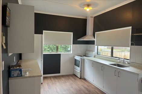 Photo of property in 20 Norfolk Crescent, Otaki Beach, Otaki, 5512