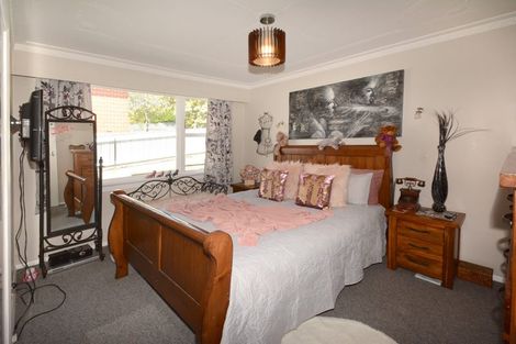 Photo of property in 10 Kinmont Crescent, Kinmont Park, Mosgiel, 9024