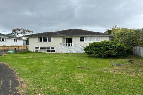 Photo of property in 6 Arahoe Road, New Lynn, Auckland, 0600