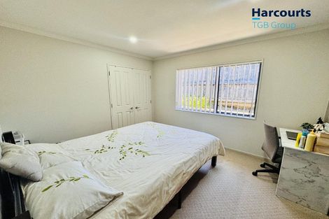 Photo of property in 17 Goh Place, Manurewa, Auckland, 2105