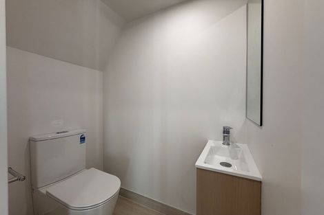 Photo of property in 26/21 Von Sturmer Street, Mangere East, Auckland, 2024