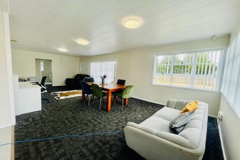 Photo of property in 39 Walters Road, Takanini, 2112