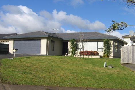 Photo of property in 3 Campile Close, East Tamaki, Auckland, 2016