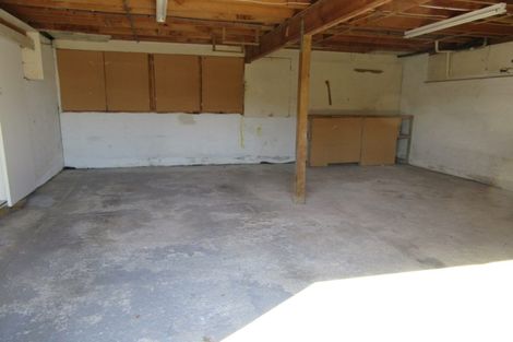 Photo of property in 10 Waipounamu Drive, Kelson, Lower Hutt, 5010