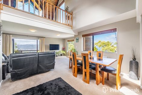 Photo of property in 11 Maungaraki Road, Korokoro, Lower Hutt, 5012