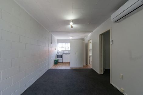 Photo of property in 6/3 Tralee Place, Hillcrest, Hamilton, 3216