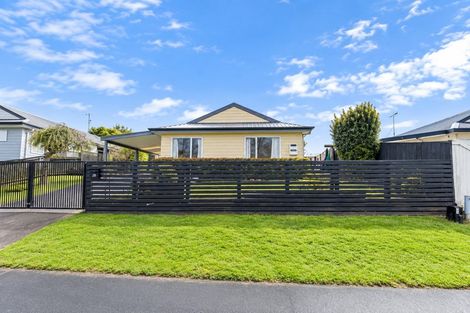 Photo of property in 2b Percy Graham Drive, Tuakau, 2121
