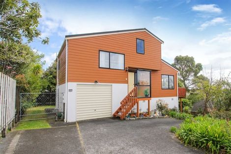 Photo of property in 1/17 Bronzewing Terrace, Unsworth Heights, Auckland, 0632