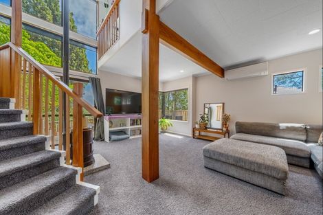 Photo of property in 13 Honnor Place, Hurdon, New Plymouth, 4310