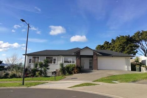 Photo of property in 21 Spyglass Street, Red Beach, 0932