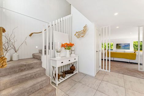 Photo of property in 16 Sutherland Avenue, Mount Maunganui, 3116