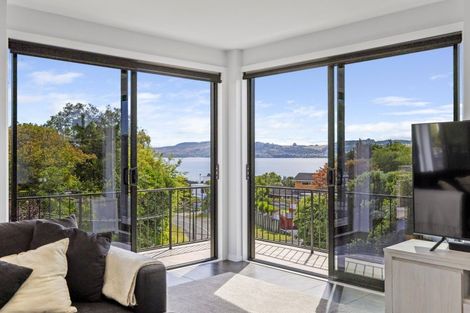 Photo of property in 1 Norfolk Road, Waipahihi, Taupo, 3330