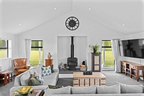 Photo of property in 71 Davis Road, Cust, Rangiora, 7471