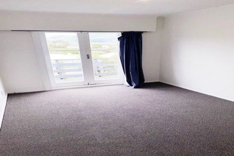 Photo of property in 20 Gloucester Street, Cannons Creek, Porirua, 5024