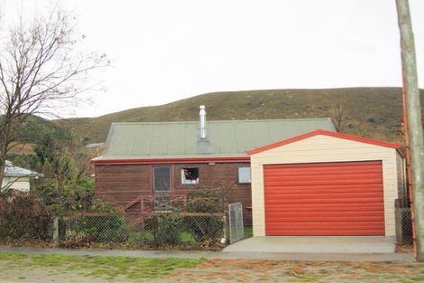 Photo of property in 122 Hazlett Street, Clyde, 9330