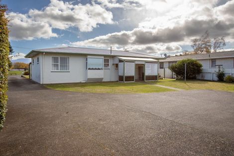 Photo of property in 76 Guy Street, Dannevirke, 4930