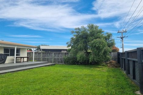 Photo of property in 81 Jellicoe Street, Martinborough, 5711