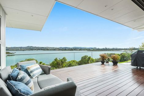 Photo of property in 51 Moffat Road, Red Beach, 0932