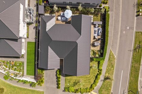 Photo of property in 52 Manakura Street, Russley, Christchurch, 8042