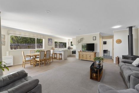 Photo of property in 118 Milton Terrace, Picton, 7220