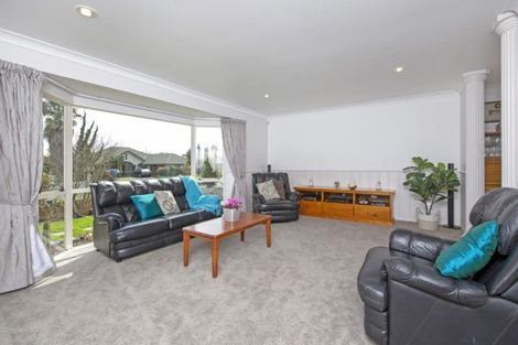 Photo of property in 37 Keppoch Court, Dannemora, Auckland, 2016