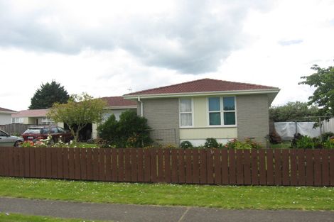 Photo of property in 3 Nina Place, Manurewa, Auckland, 2102