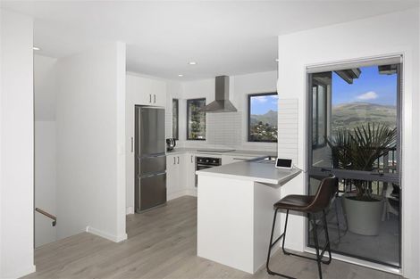 Photo of property in 26b Cornwall Road, Lyttelton, 8082