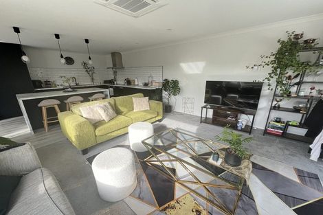 Photo of property in 77 Logie Street, Stokes Valley, Lower Hutt, 5019