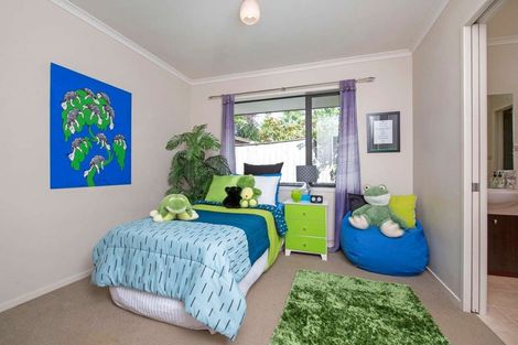 Photo of property in 24 Baltersan Drive, Flat Bush, Auckland, 2016