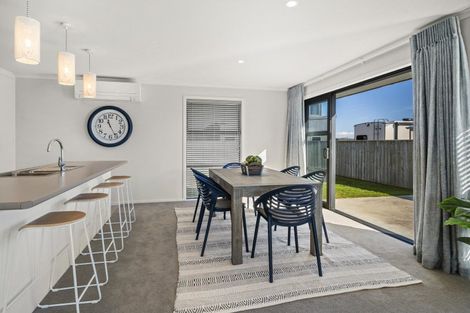 Photo of property in 10 Wai Terrace, Wharewaka, Taupo, 3330